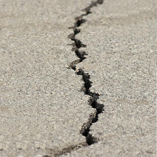 Close up photo of a fault line